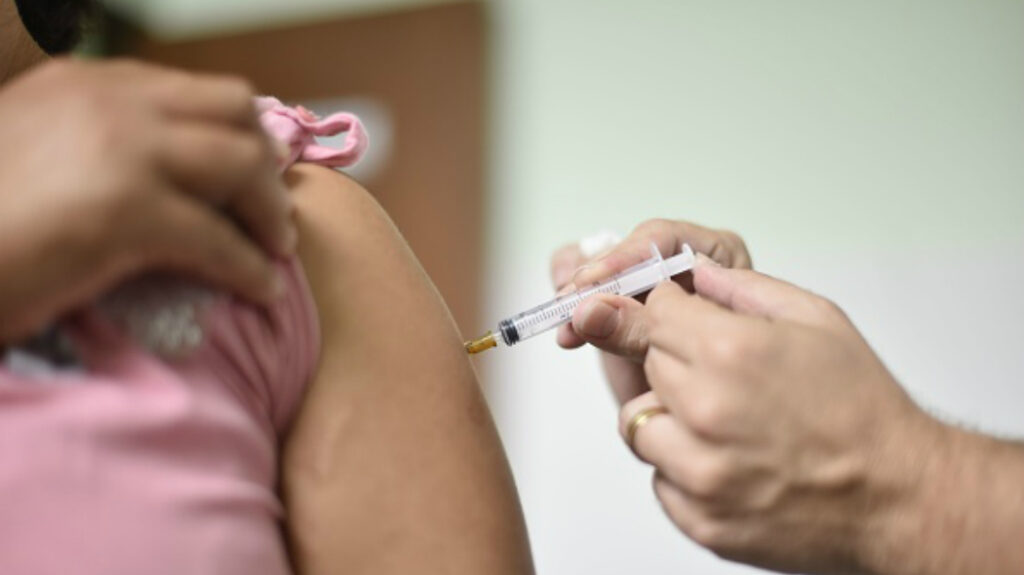 Risultati immagini per VACCINI