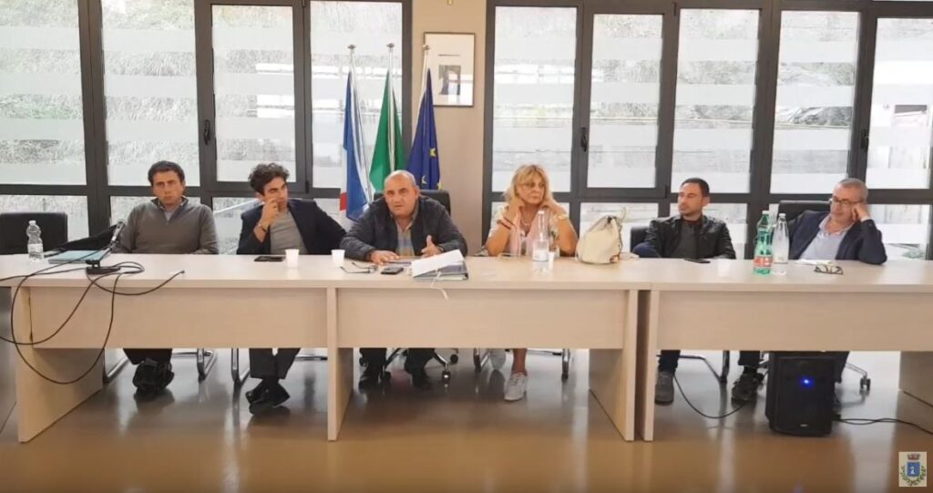 Risultati immagini per incontro santa marina compostaggio