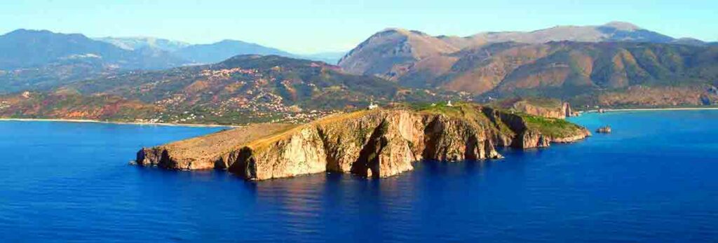 Risultati immagini per turismo nel golfo di policastro