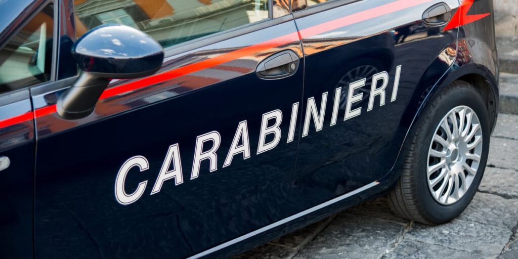 CARABINIERI / ROTAZIONE DEGLI INCARICHI. Che sia nato tutto da qui? - FORZEARMATE.EU - InfoDifesa e Forze di Polizia