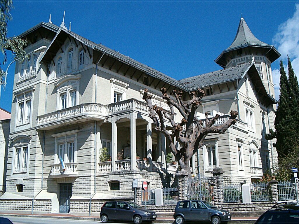 SAPRI, CASA DEL BUON PASTORE. LA SCUOLA RIEVOCA LA STORIA. - 105 Tv