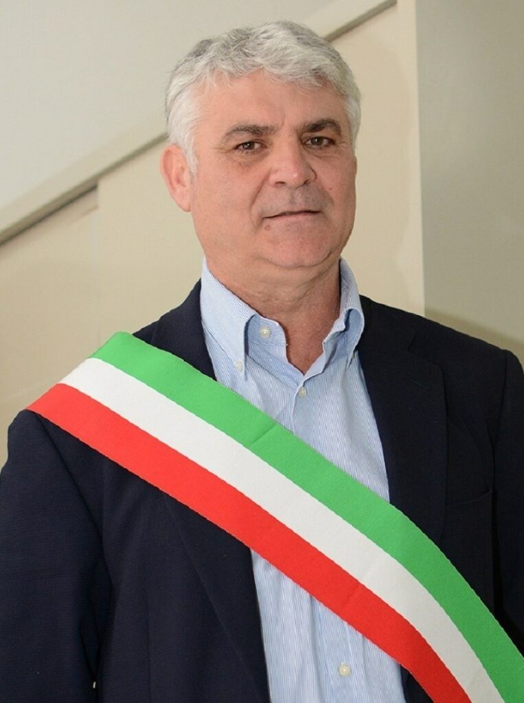 Intervista al sindaco di Camerota, Mario Salvatore Scarpitta